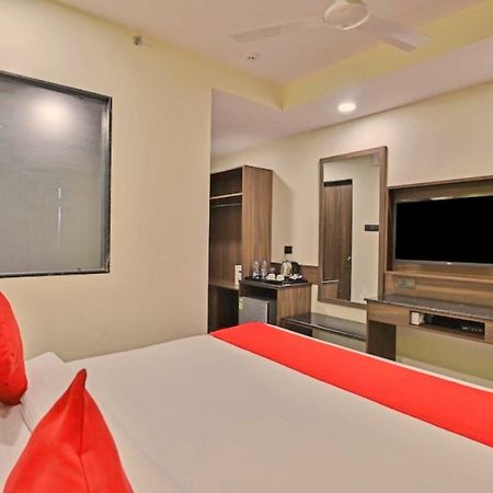 Genx Surat By 1589 Hotels Palsana  Экстерьер фото