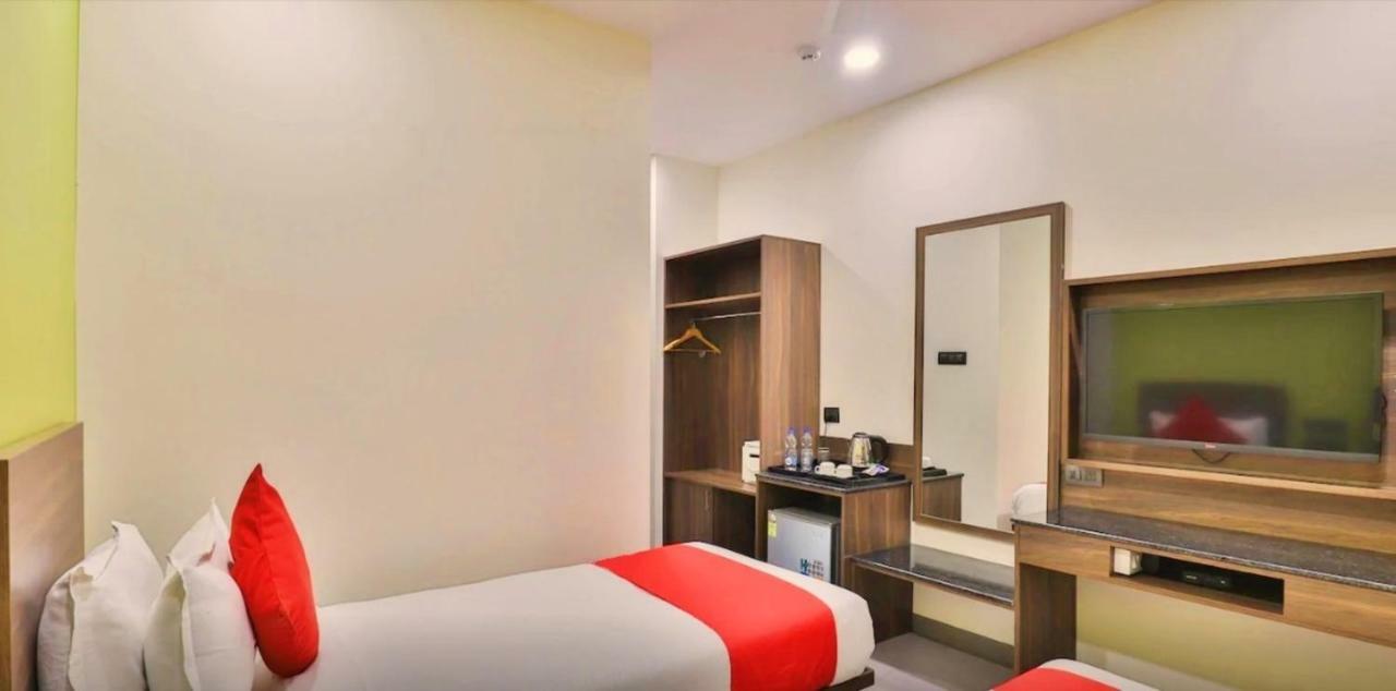Genx Surat By 1589 Hotels Palsana  Экстерьер фото