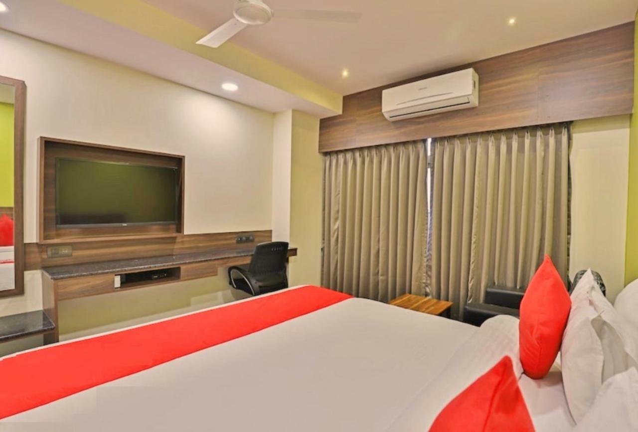 Genx Surat By 1589 Hotels Palsana  Экстерьер фото