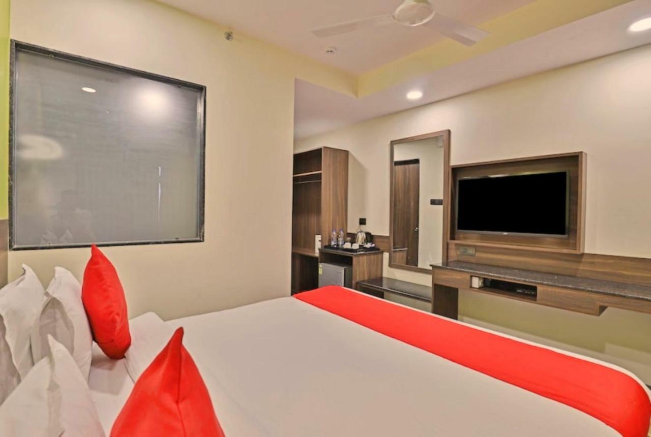 Genx Surat By 1589 Hotels Palsana  Экстерьер фото